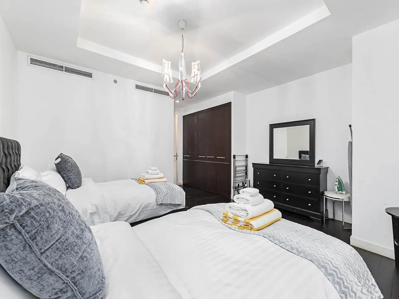 Short Stay Limestone House Difc 2 Bedrooms Dubai 0*,  United Arab Emirates