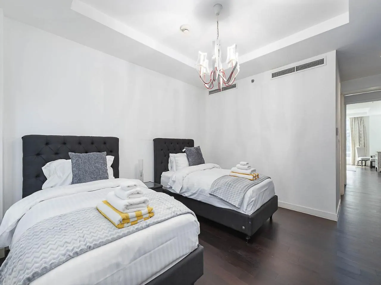 아파트 Short Stay Limestone House Difc 2 Bedrooms 두바이
